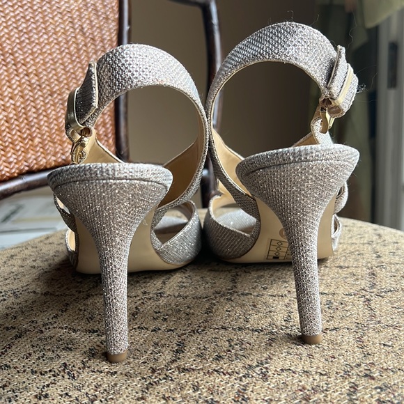 Michael Kors Becky Sandals - Picture 7 of 8